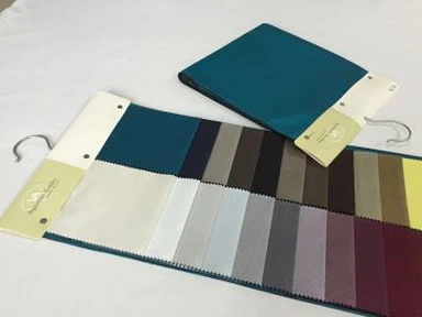 Cintre de cascade de tapisserie d'ameublement